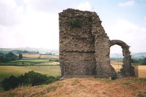 Clun Castle